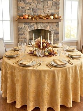 Autumn Harvest Damask Golden Leaf Pattern 90”in Round Tablecloth & Napkin Set